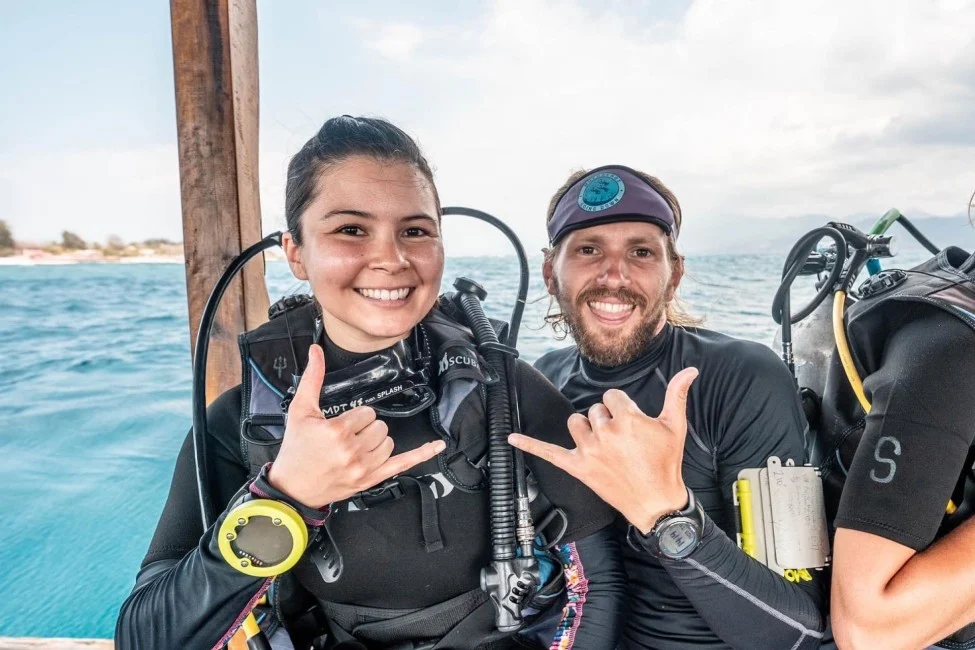 happy divers